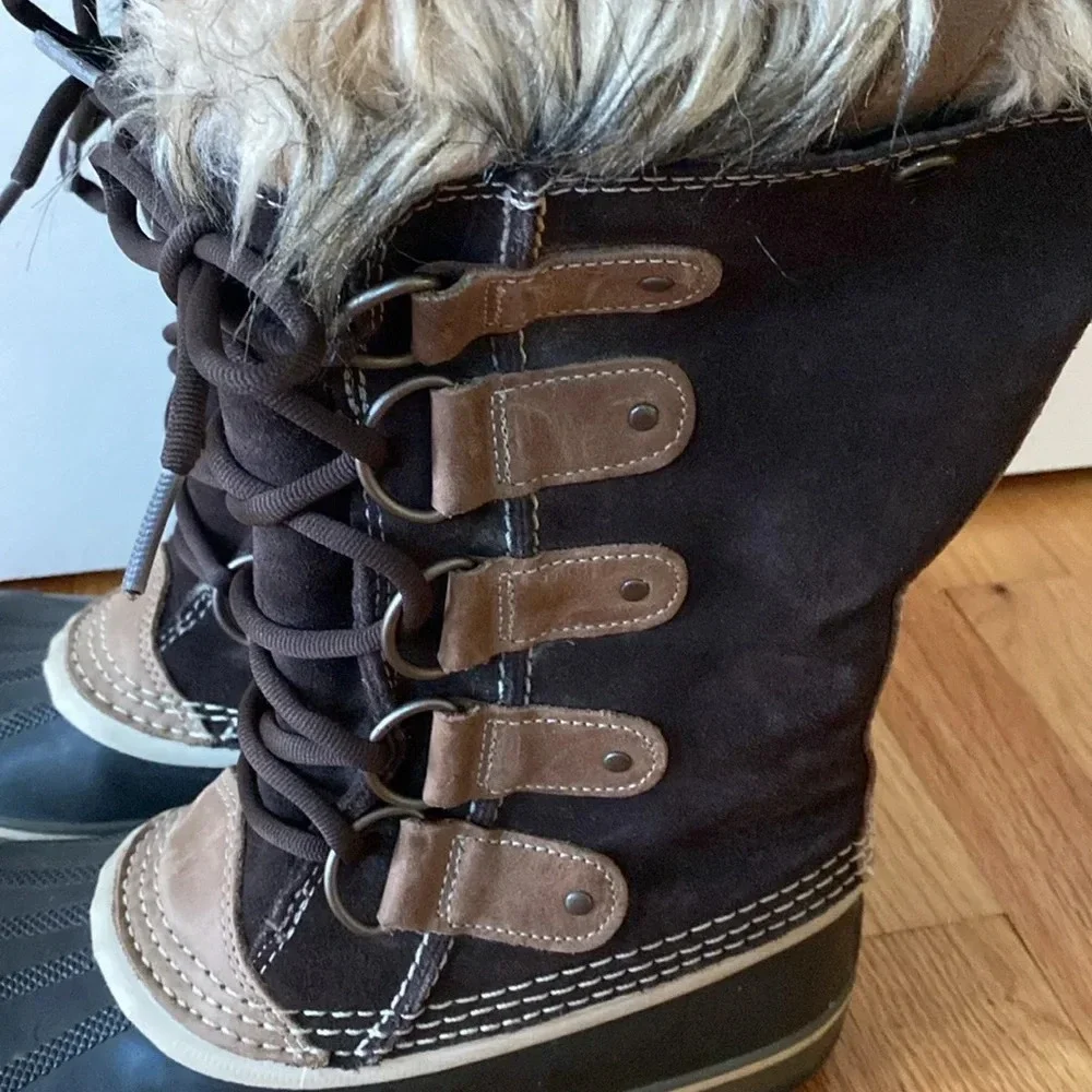 Sorel Joan‎ of Arctic Snow Boots Black Faux Fur Size 8 Brown Fur Cuff